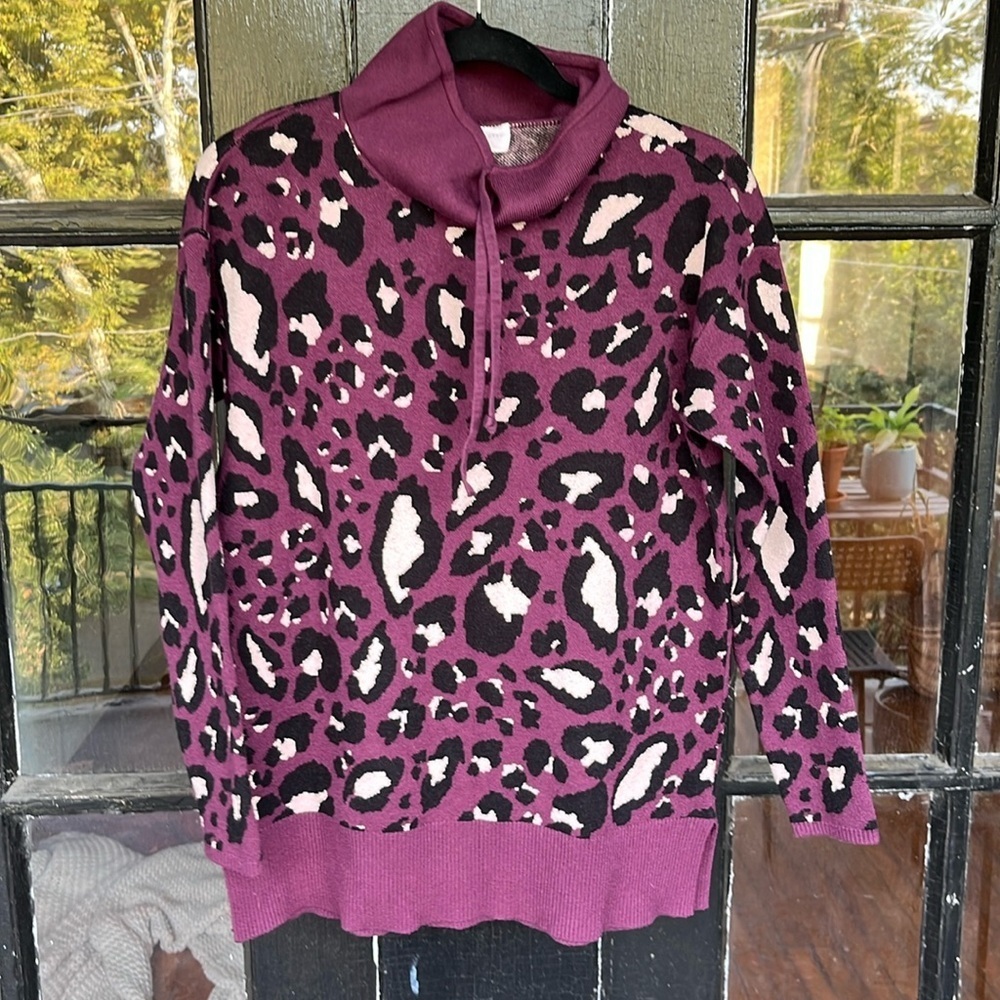 Lou & Grey Leopard Print Drawstring Turtle Neck Sweater Size Small - Picture 5 of 8